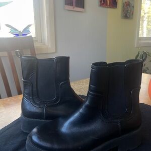 Old Navy Black Ankle Boots